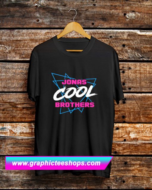 Jonas Brothers “Cool” Triangles Crop T Shirt (GPMU)