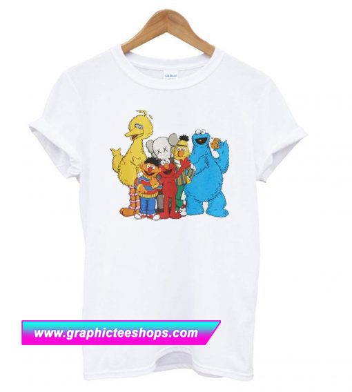 KIDS KAWS X Sesame Street T Shirt (GPMU)