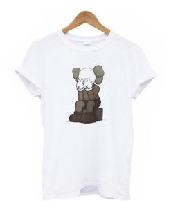 Uniqlo X Kaws t shirt (GPMU)