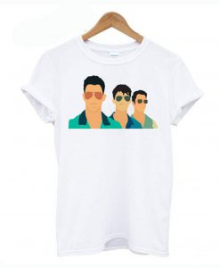 The JONAS BROTHERS Graphic T Shirt (GPMU)