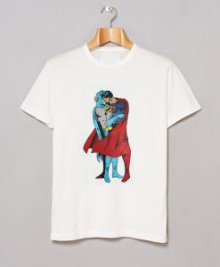 Batman Superman Kiss T Shirt (GPMU)