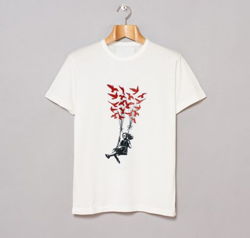 Kid Girl Swing Bird Freedom Balloon Banksy Street Art T-Shirt (GPMU)