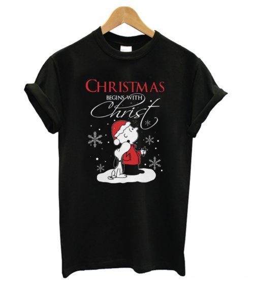 Snoopy And Charlie Brown Christmas Begins With Christ T-Shirt (GPMU)