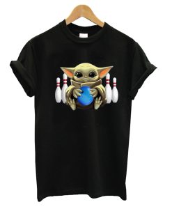 Baby Yoda Hug Bowling Classic T-Shirt (GPMU)