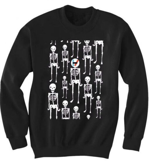 21 Plots Skull Funny sweatshirt